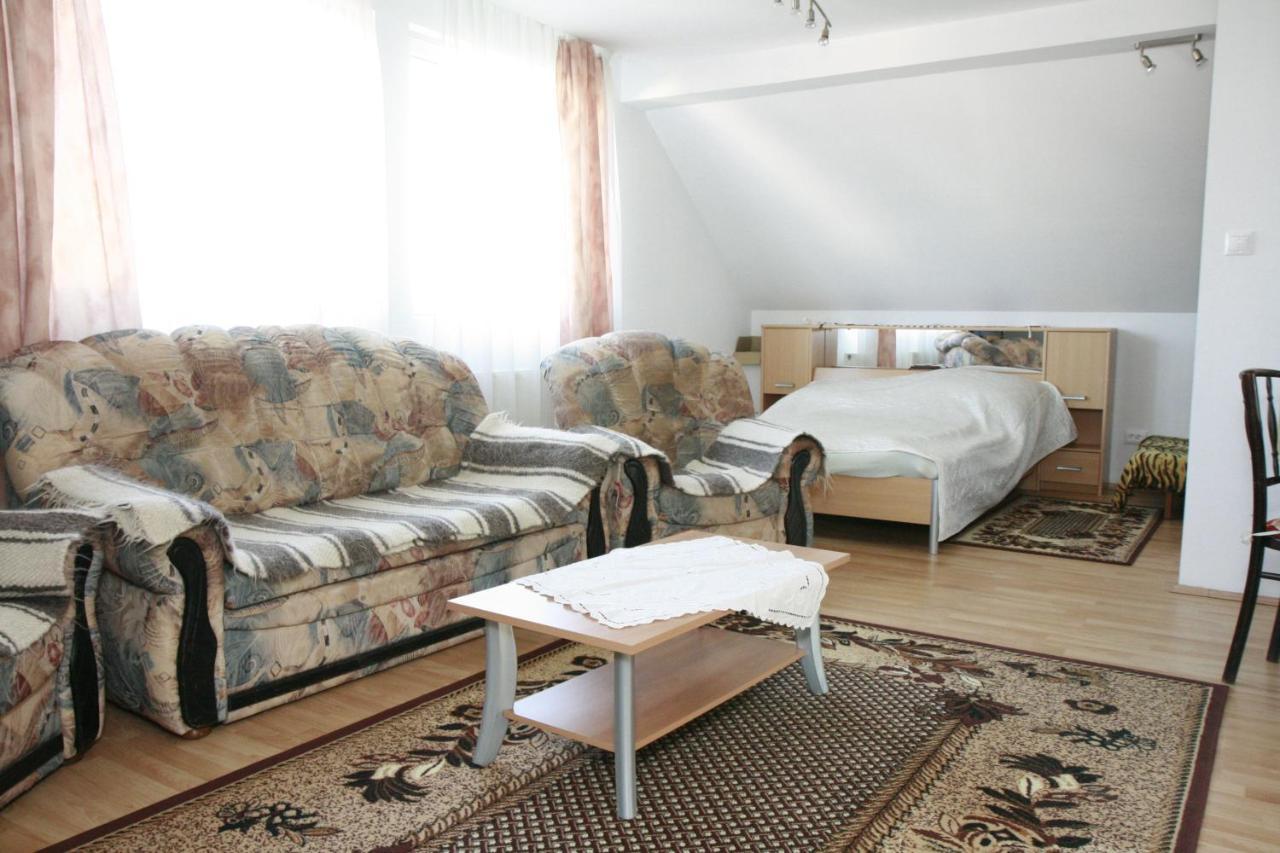 Apartment Kata Štúrovo Exterior foto